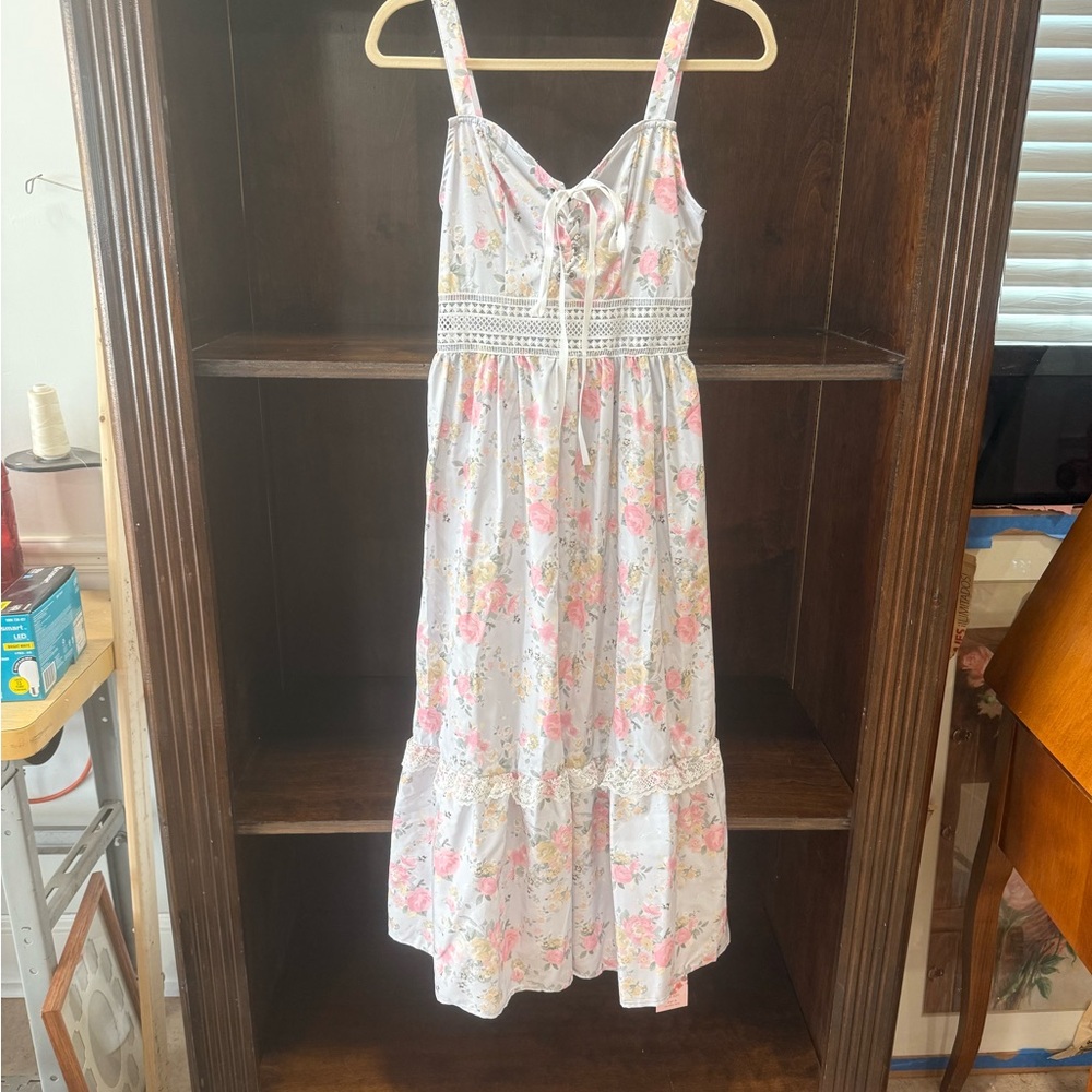 Floral Sundress with Lace Detail